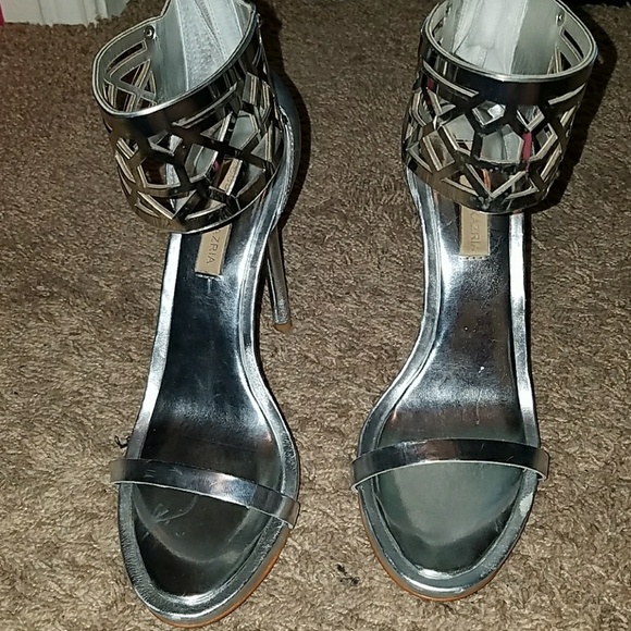 Shoes - Picture 3 of 5