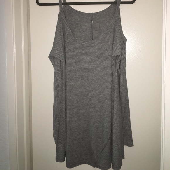 🌼long sleeve🌼 - Picture 1 of 2