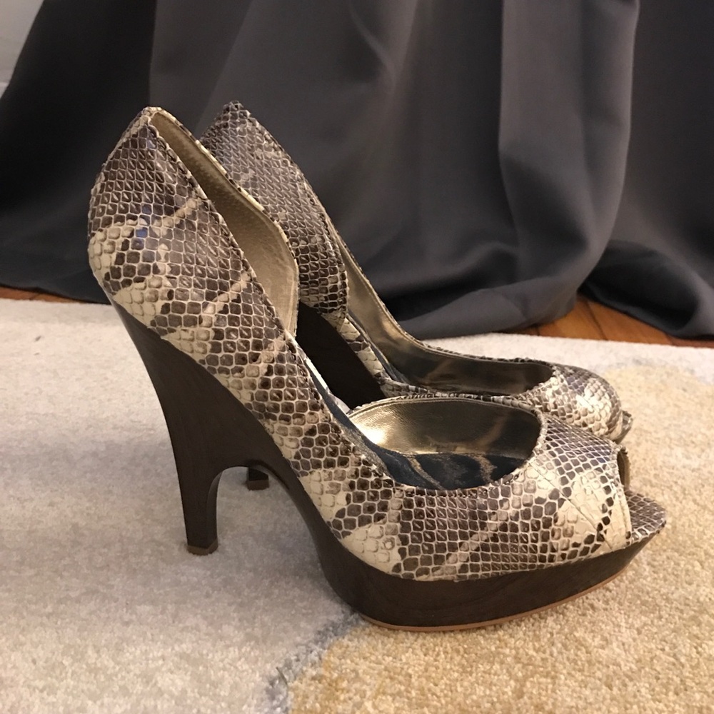 Bebe Brown & White Faux Snake Skin Heels