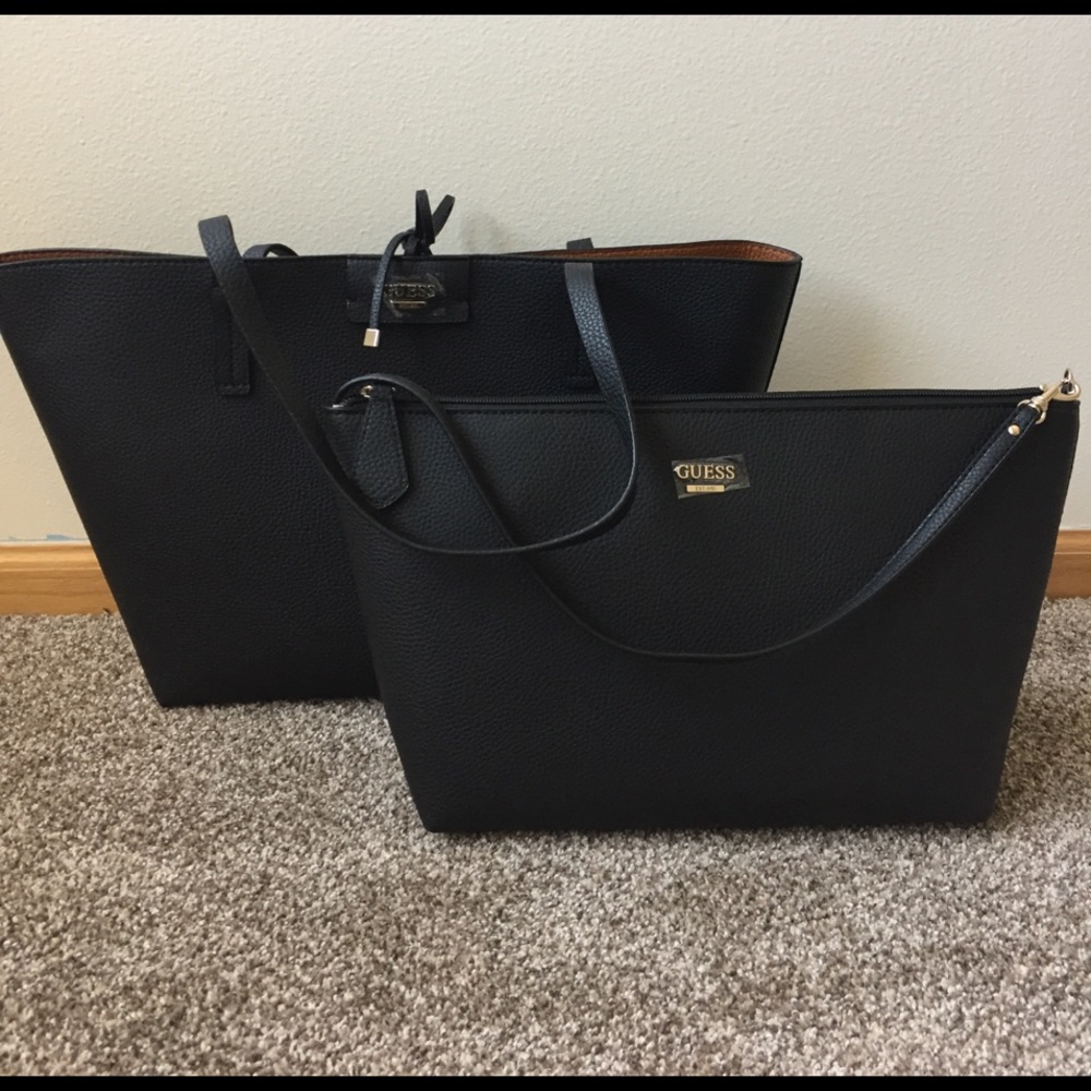NWOT Guess Bobbi Inside-Out Tote Set
