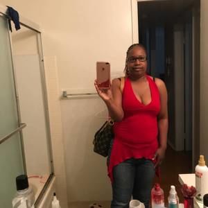 Meet your Posher, Jasmin