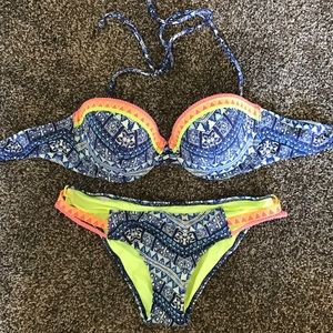 Victoria Secret swimsuit (Like New)