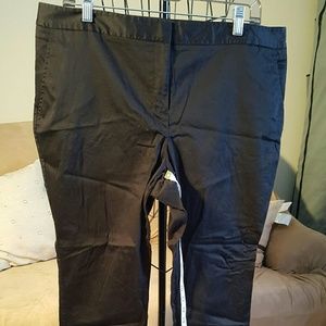 #P-002. Black dress/ work. Crop pants