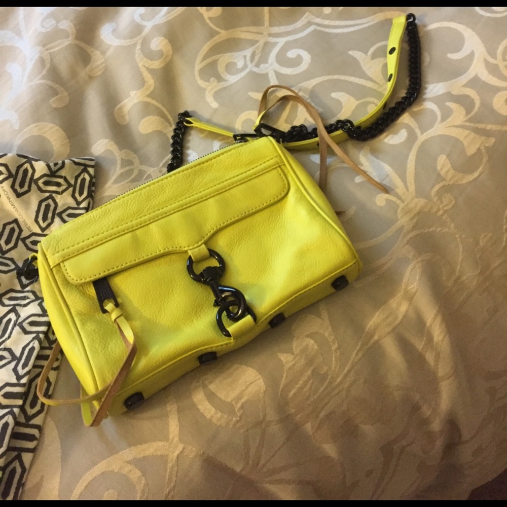Rebecca Minkoff classic mini Mac crossbody bag!