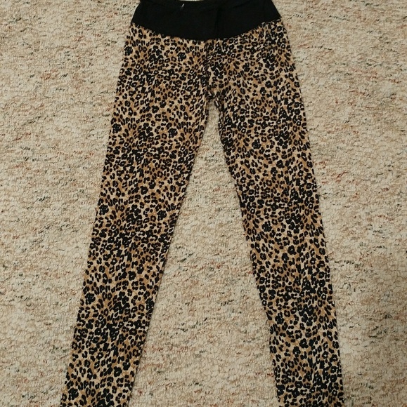 Pants - Cheetah print yoga pants