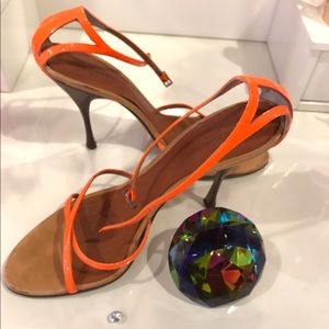 Dolce & Gabbana Neon Orange Heels👡