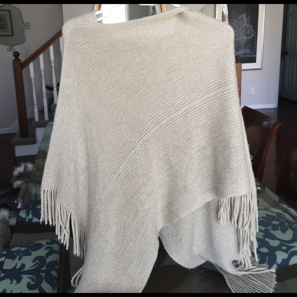 Tan poncho