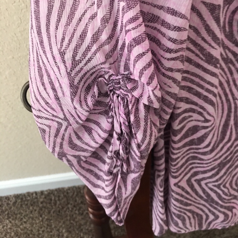 Top - Picture 3 of 3