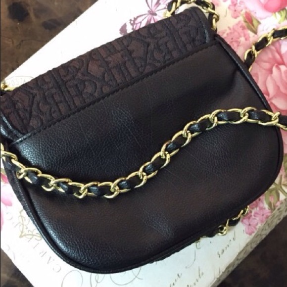 🎉SALE!🎉Banana Republic Black & Brown Crossbody - Picture 2 of 8