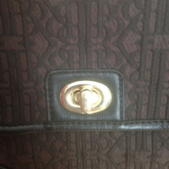 🎉SALE!🎉Banana Republic Black & Brown Crossbody - Picture 8 of 8