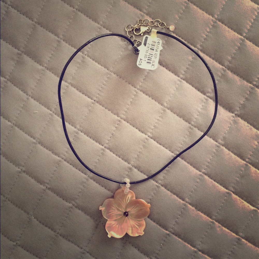 Banana Republic necklace