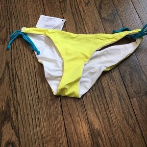 Basta reversible bikini bottom