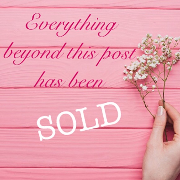 📍SOLD📍 - Picture 1 of 1