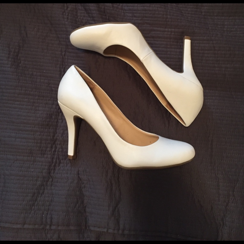 Worn once! ANA White Pumps