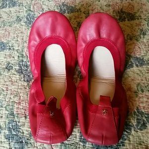 Red Leather Yosi Samra