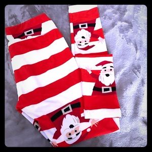 LulaRoe one size Christmas santa leggings