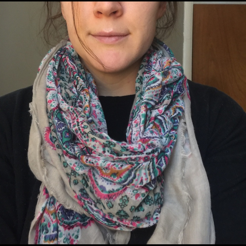 Paisley light weight spring scarf