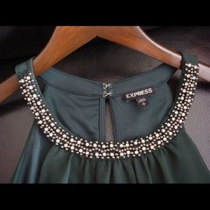 Express tank with beaded collar