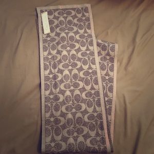 Coach scarf