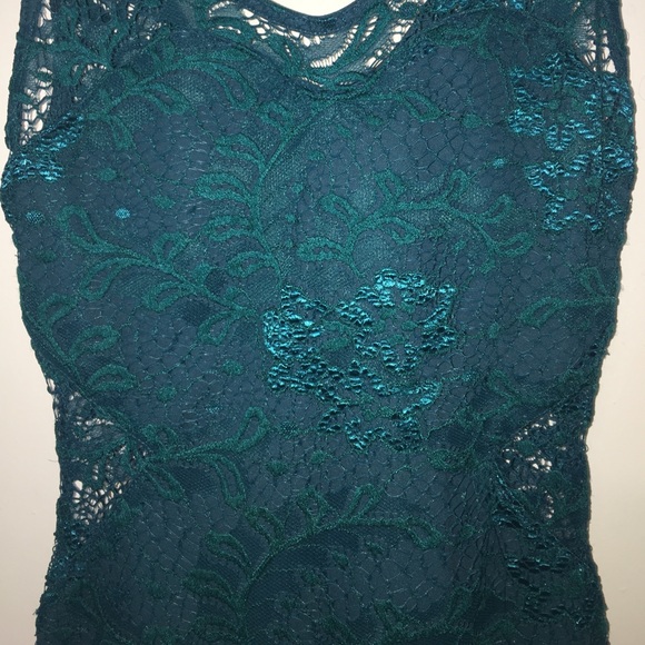 Green Lace Skin Tight Dress - Picture 2 of 5