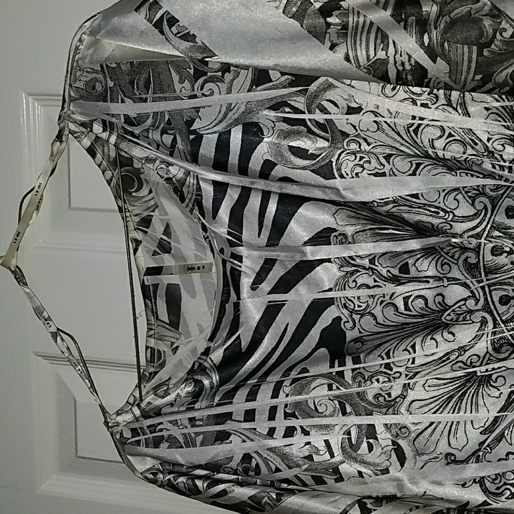 Blouse - Picture 3 of 3