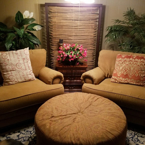 Meet your Posher, Tina - Picture 3 of 4