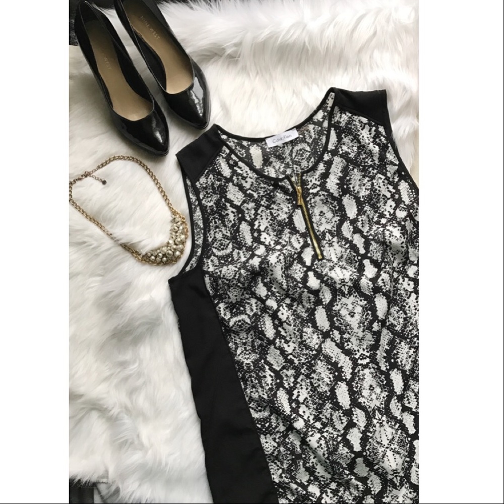 🚫sold🚫Black & White Top🎀 - Picture 2 of 3