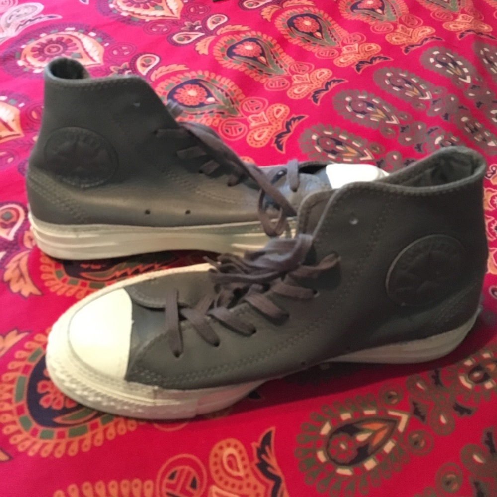Leather Gray Converse