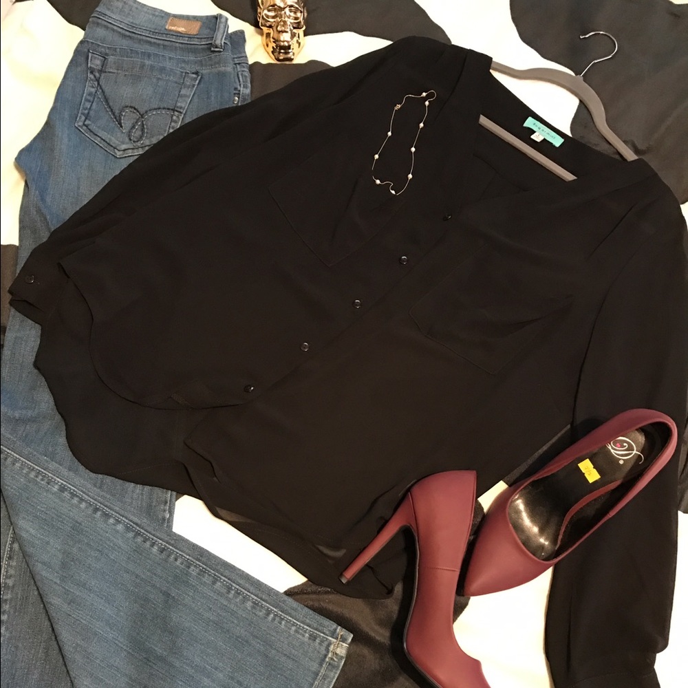 Bread new black top