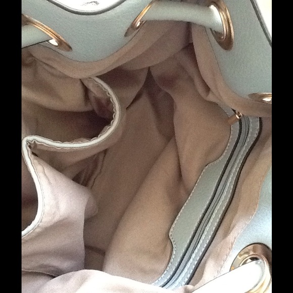 ❌SOLD❌🎉🎉 Purse & Backpack - Picture 3 of 3