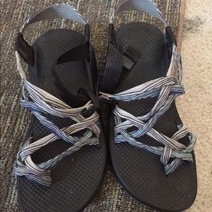 Chacos double strap like new