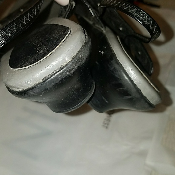 Black Sandals - Picture 4 of 4