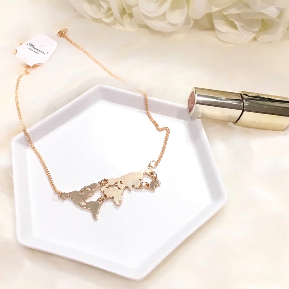 Gold Map of the Earth 🌏 Necklace
