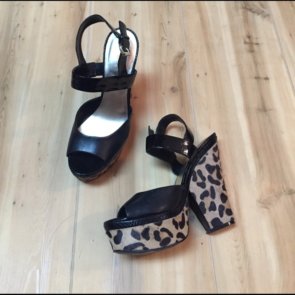 Guess Leopard Heel