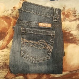 Cowgirl tuff "don't fence me in" dark wash jeans