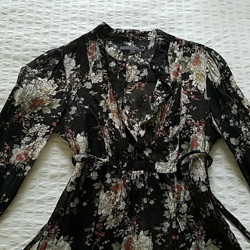 Flower Top - Picture 2 of 2