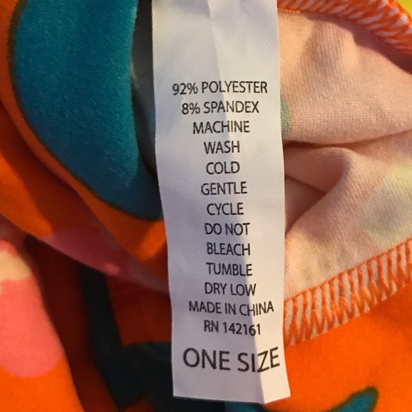 SOLD! Lularoe orange flower leggings OS - Picture 4 of 5