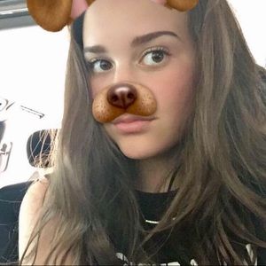 Meet your Posher, Carlee