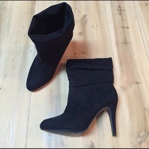 Express Heeled Booties