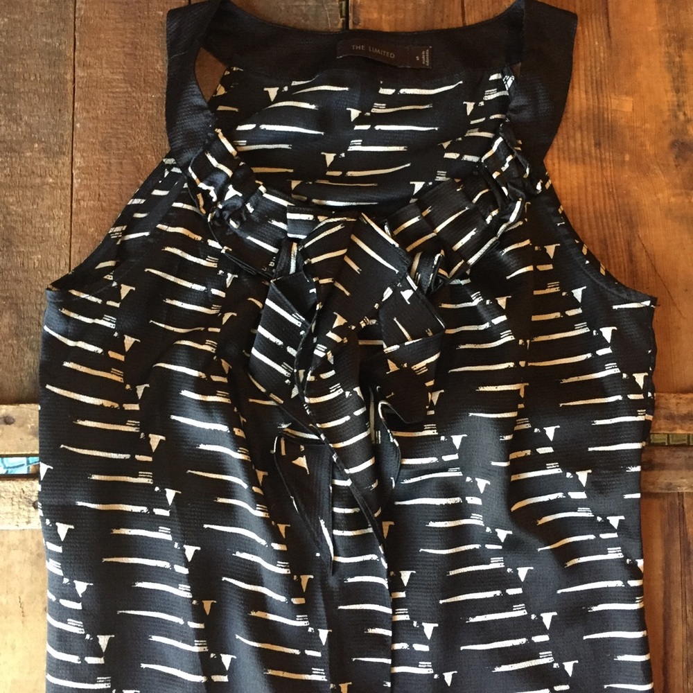 Black&White Blouse Great With Blazer Size Small