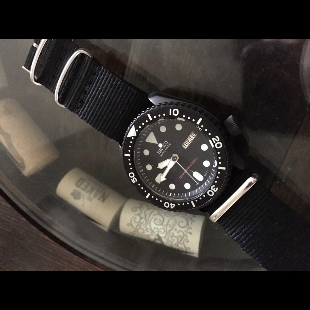 Seiko SKX 007 PVD CERAKOTE Automatic Watch