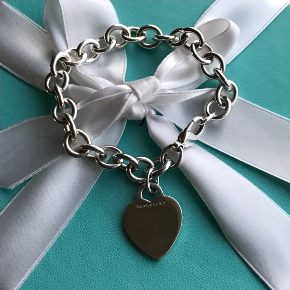 🔴REFERENCE ONLY🔴 Heart Tag Bracelet Authenticity