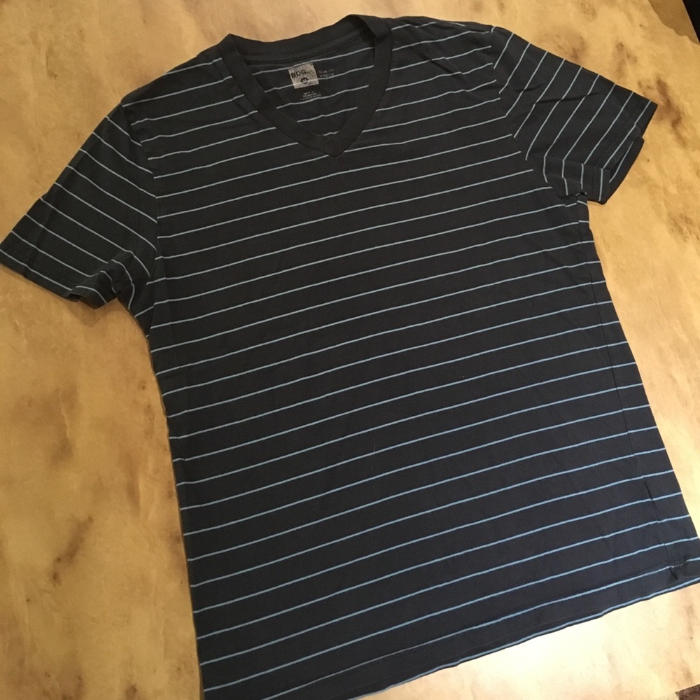 BDG Men's V Neck Tee