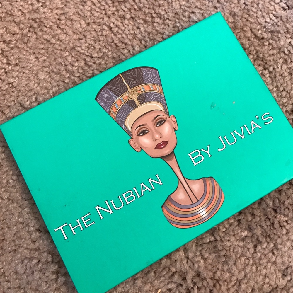 Juvia's place palette