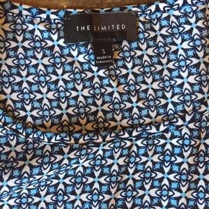 Super Cute Like New Top Size Small