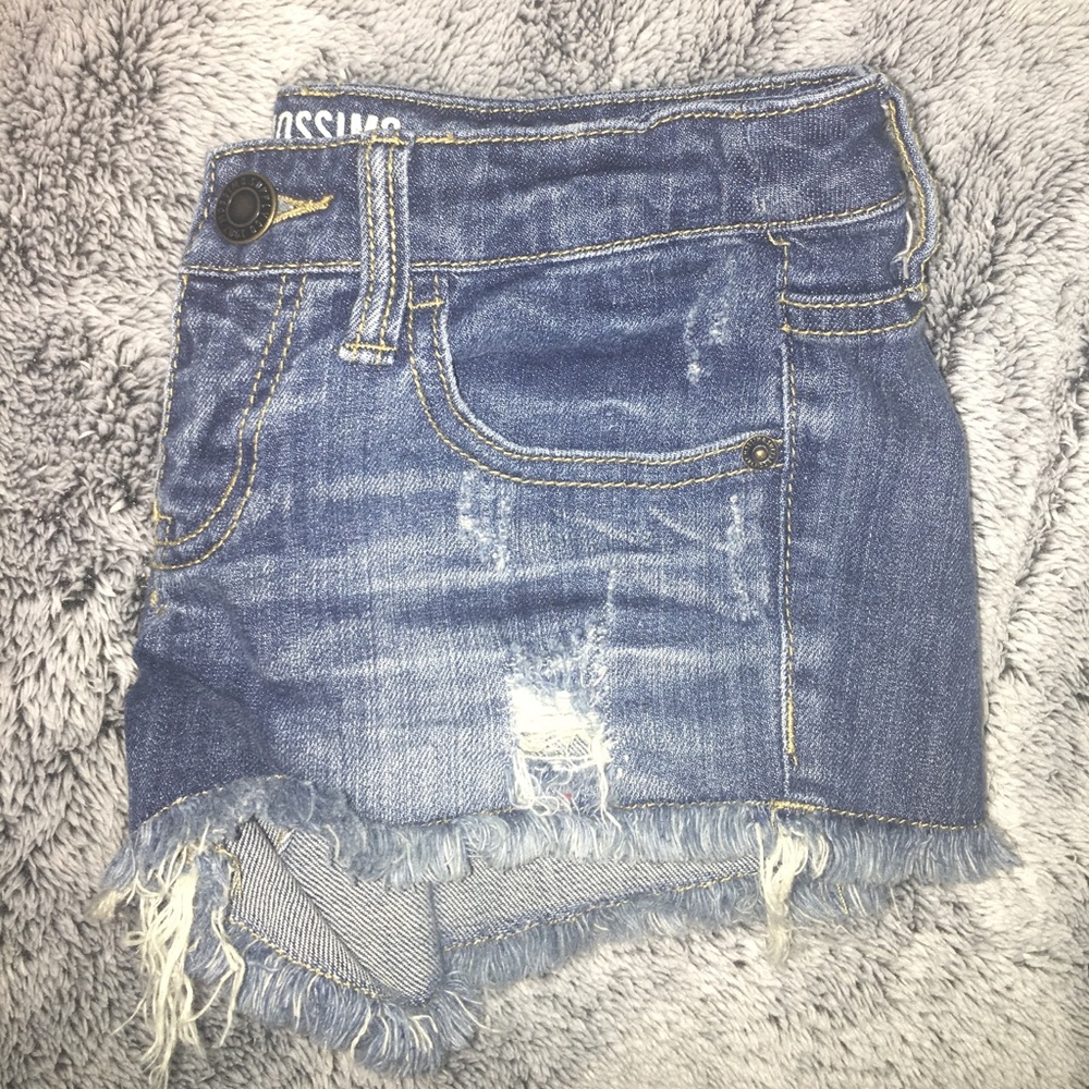 Distressed Low rise jean shorts