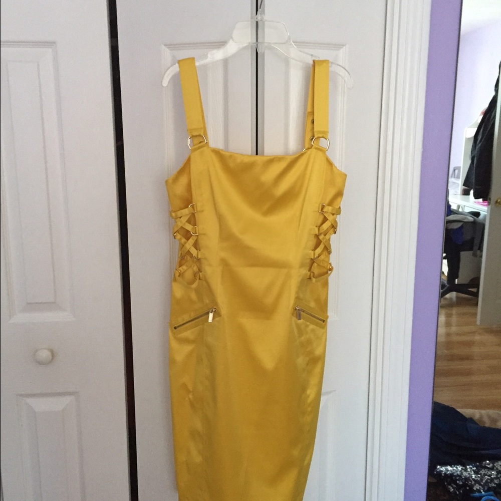 Dress like new.