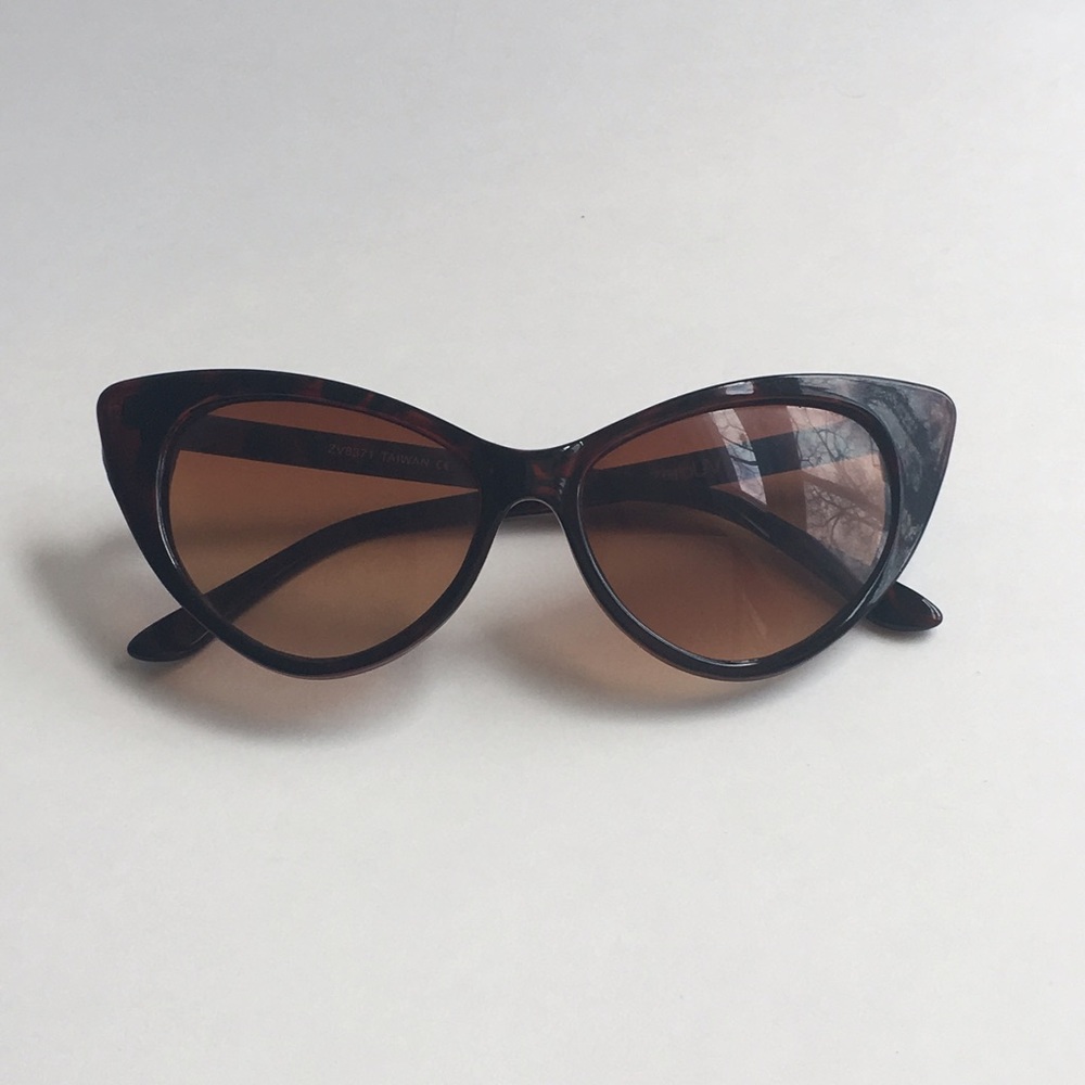 Tortoiseshell Kitten Sunglasses