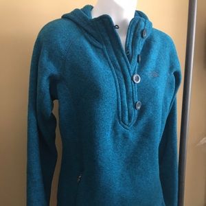 North face women's fleece half zip up