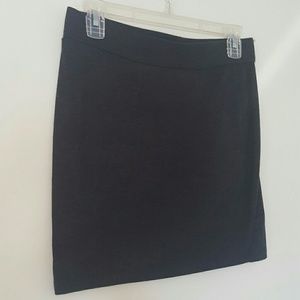 Grey mini skirt